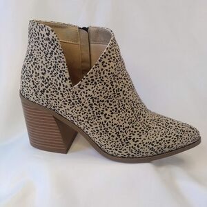 Serra Beige Black Splatter Shooties Booties Cut Outs 3" Block Heel Size 7